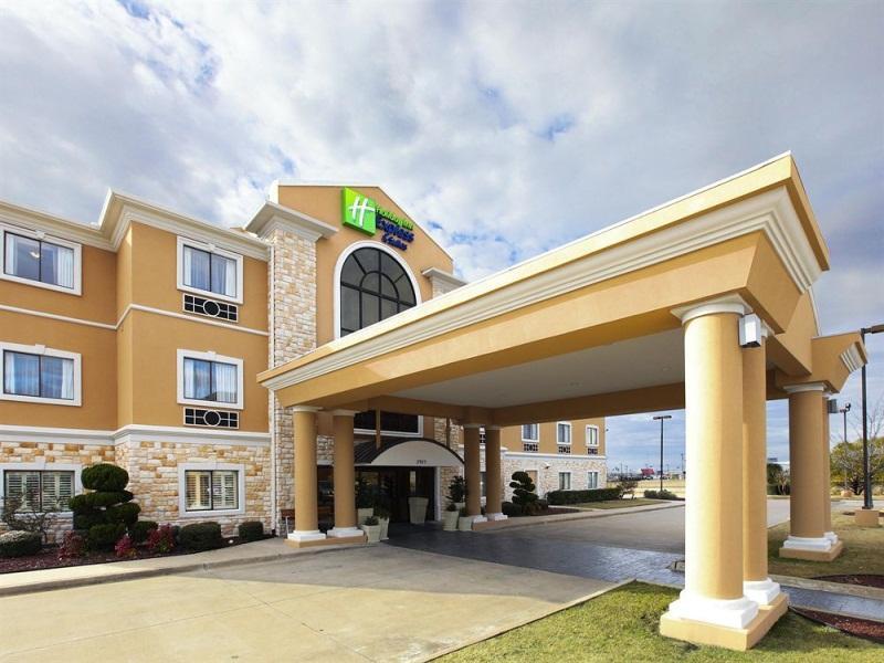 Holiday Inn Express Hotel & Suites Greenville, An Ihg Hotel Bagian luar foto
