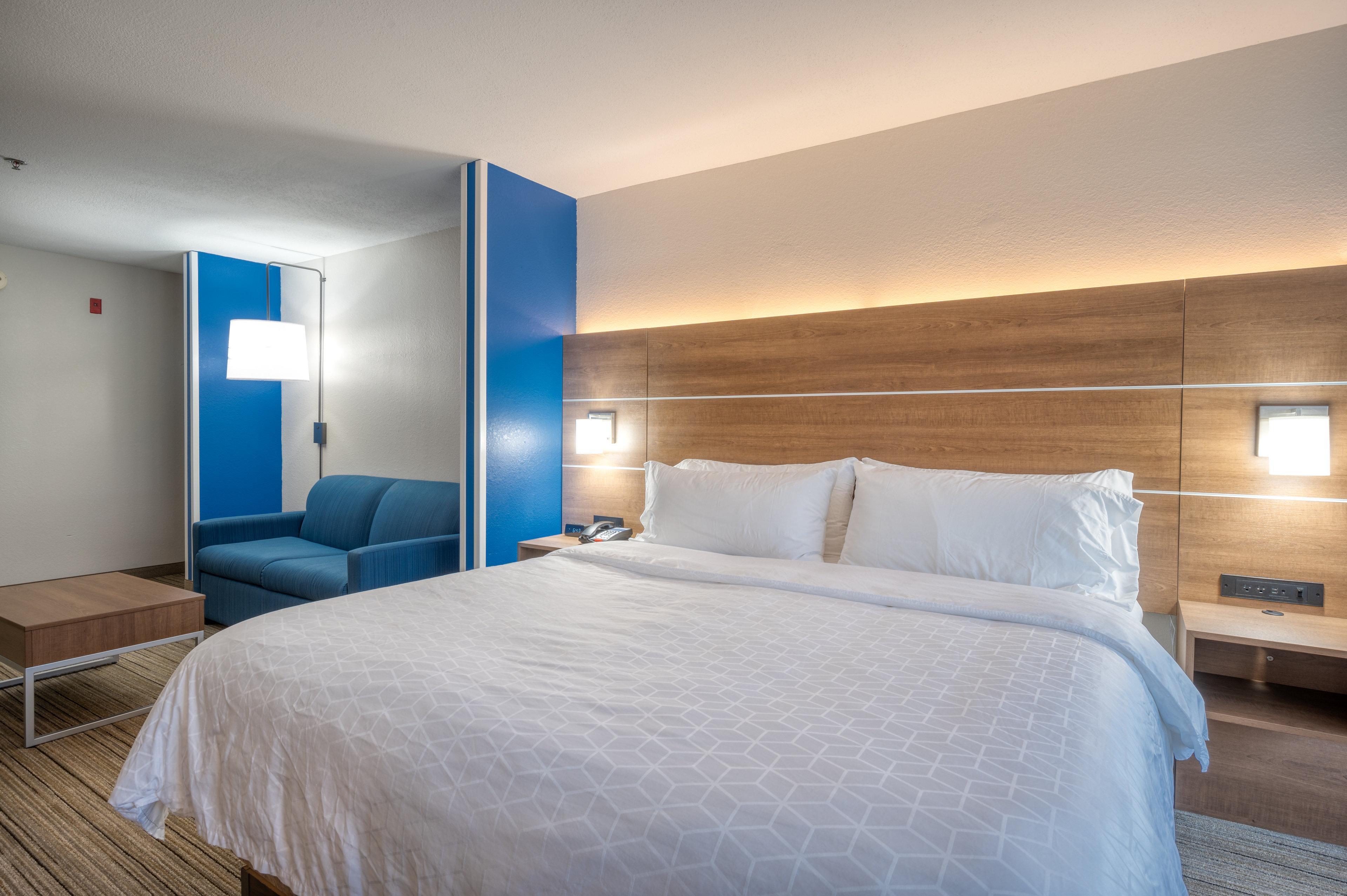 Holiday Inn Express Hotel & Suites Greenville By Ihg Bagian luar foto